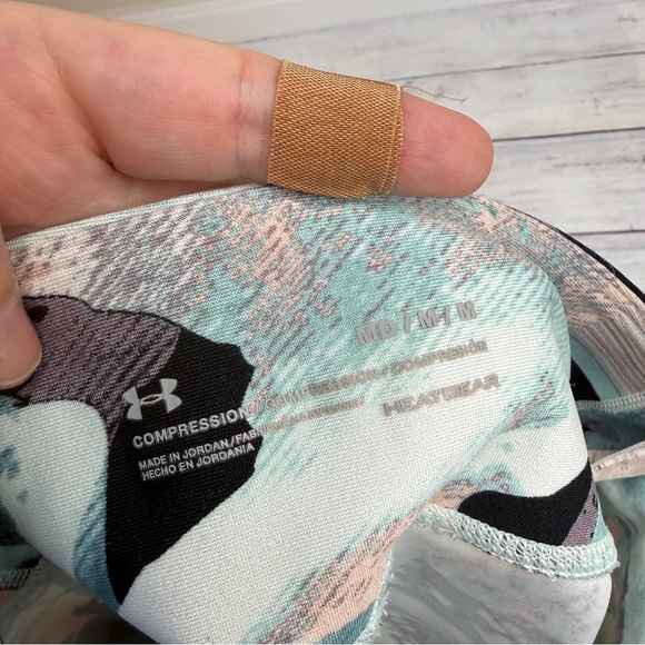 Under Armour Multicolor Patterned Leggings - Picture 3 of 3